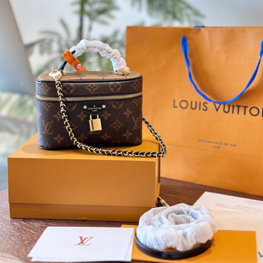 Lou Small Vanity Bag