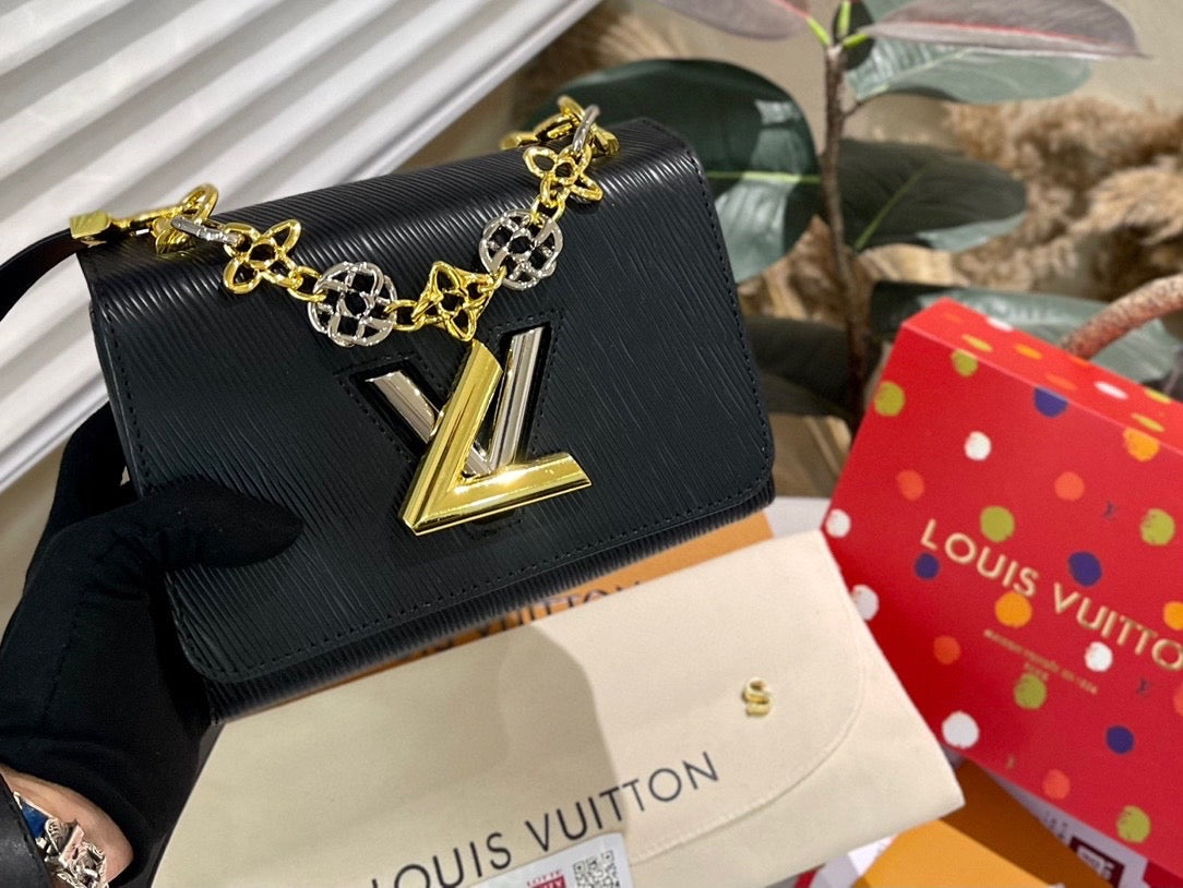 Lou Charmed Bag