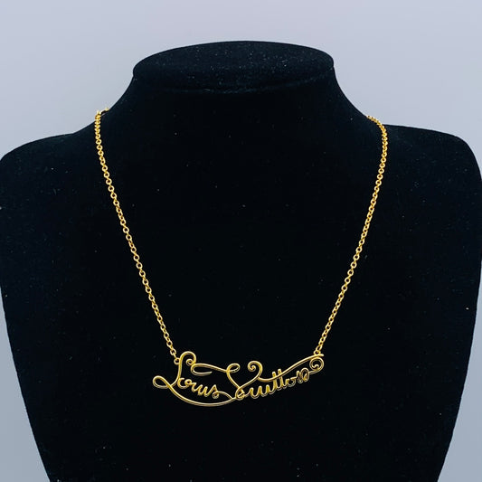 Lou Name Necklace