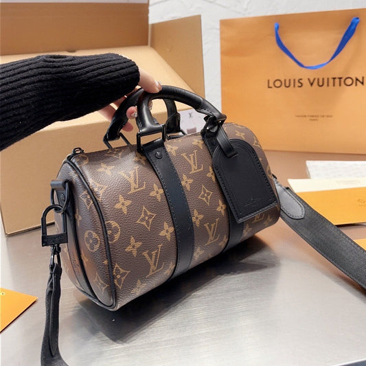 Lou Handbag