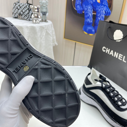 CC Black/White Sneaker