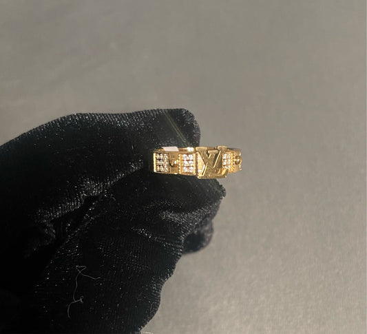 Lou Diamond Ring